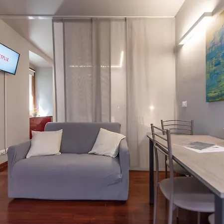 Agape Suite Elegante Suite In Pieno Centro-3